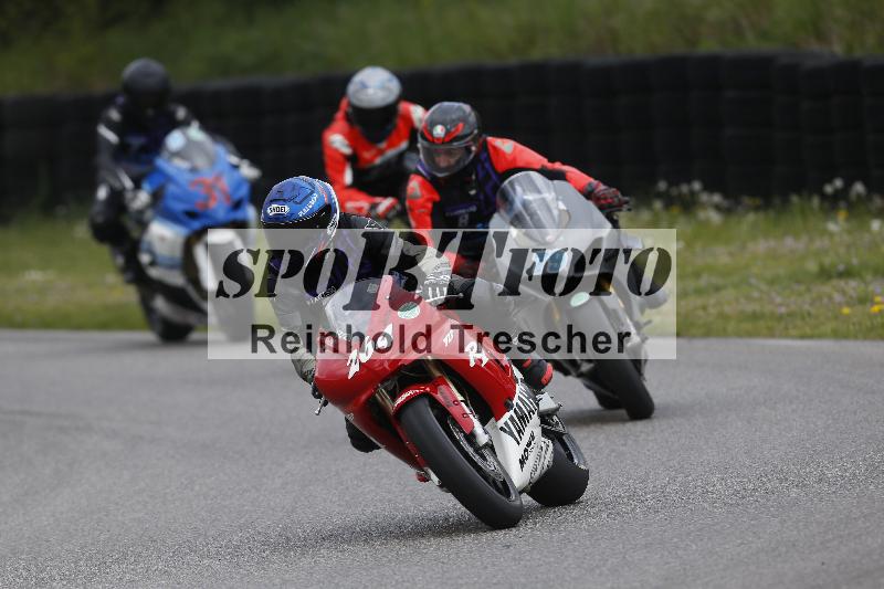 /09 19.04.2026  Caremotion get faster ADR/Gruppe gruen/79